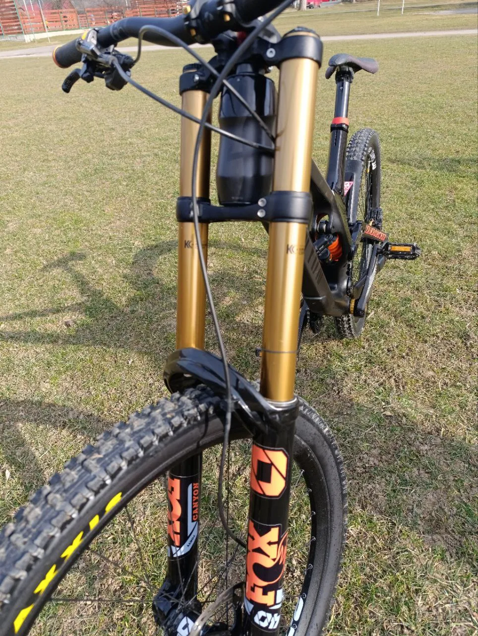 Велосипед Canyon Sender CF 27.5 XL фото 2