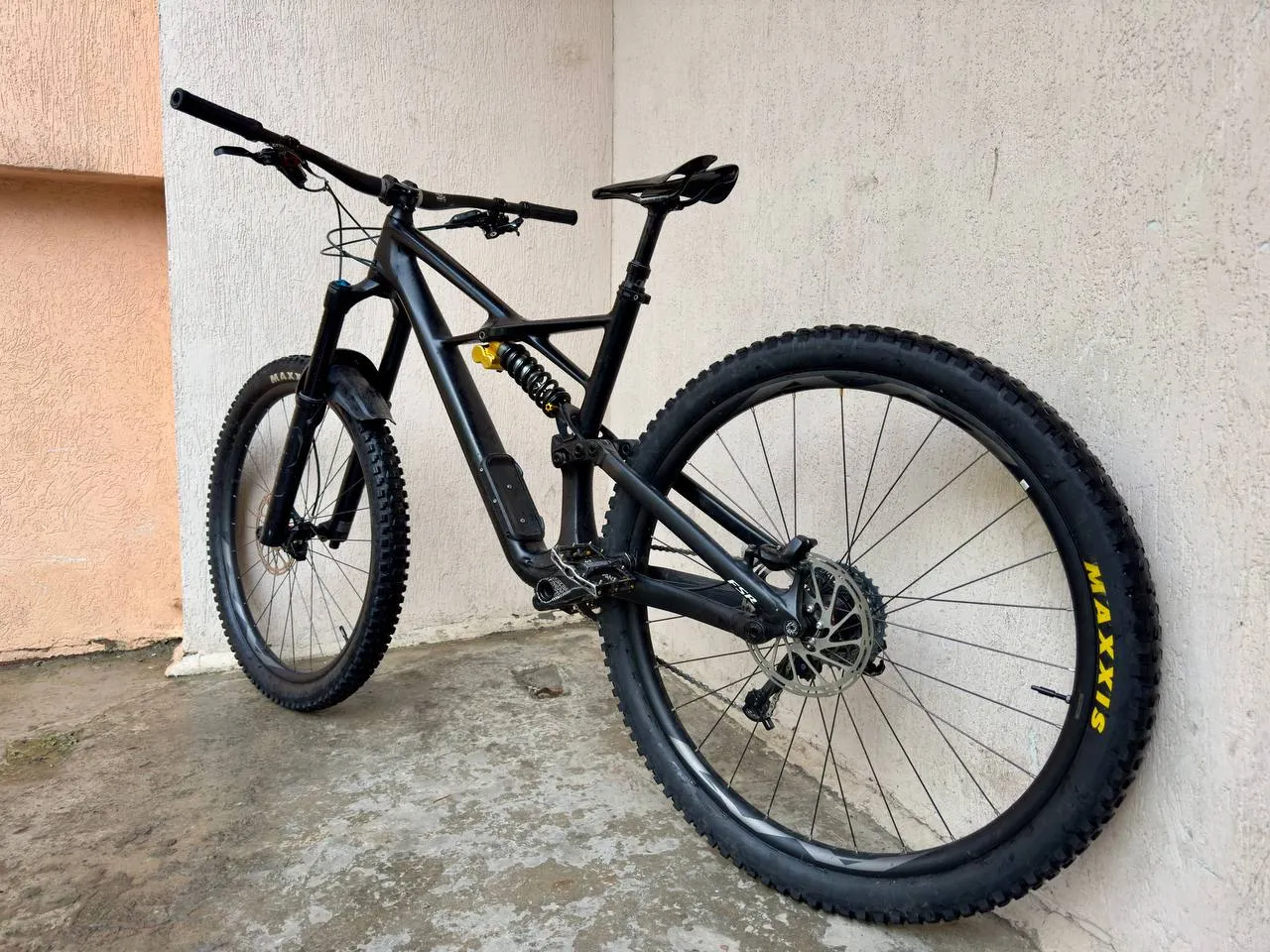 Велосипед Specialized Enduro 2019 Fattie L фото 4