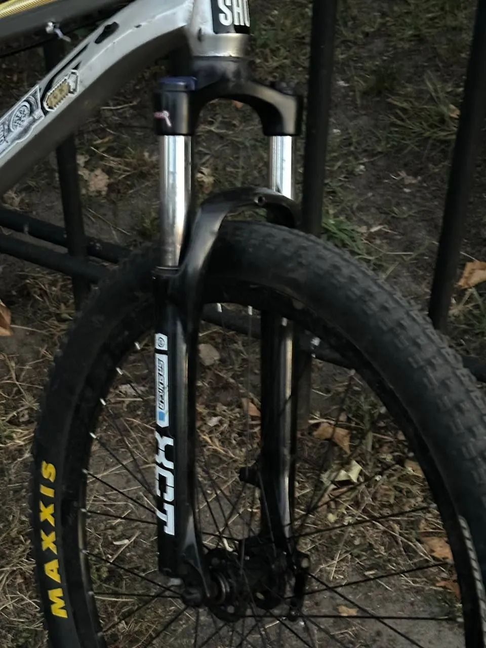 Велосипед Dirt/Street з вилкою Suntour XCT фото 5