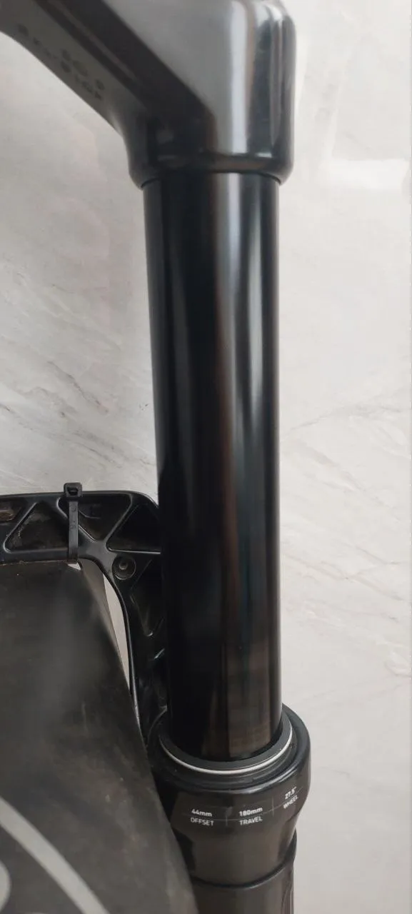 Rock Shox Domain Charger R 38 вилка 160мм фото 8