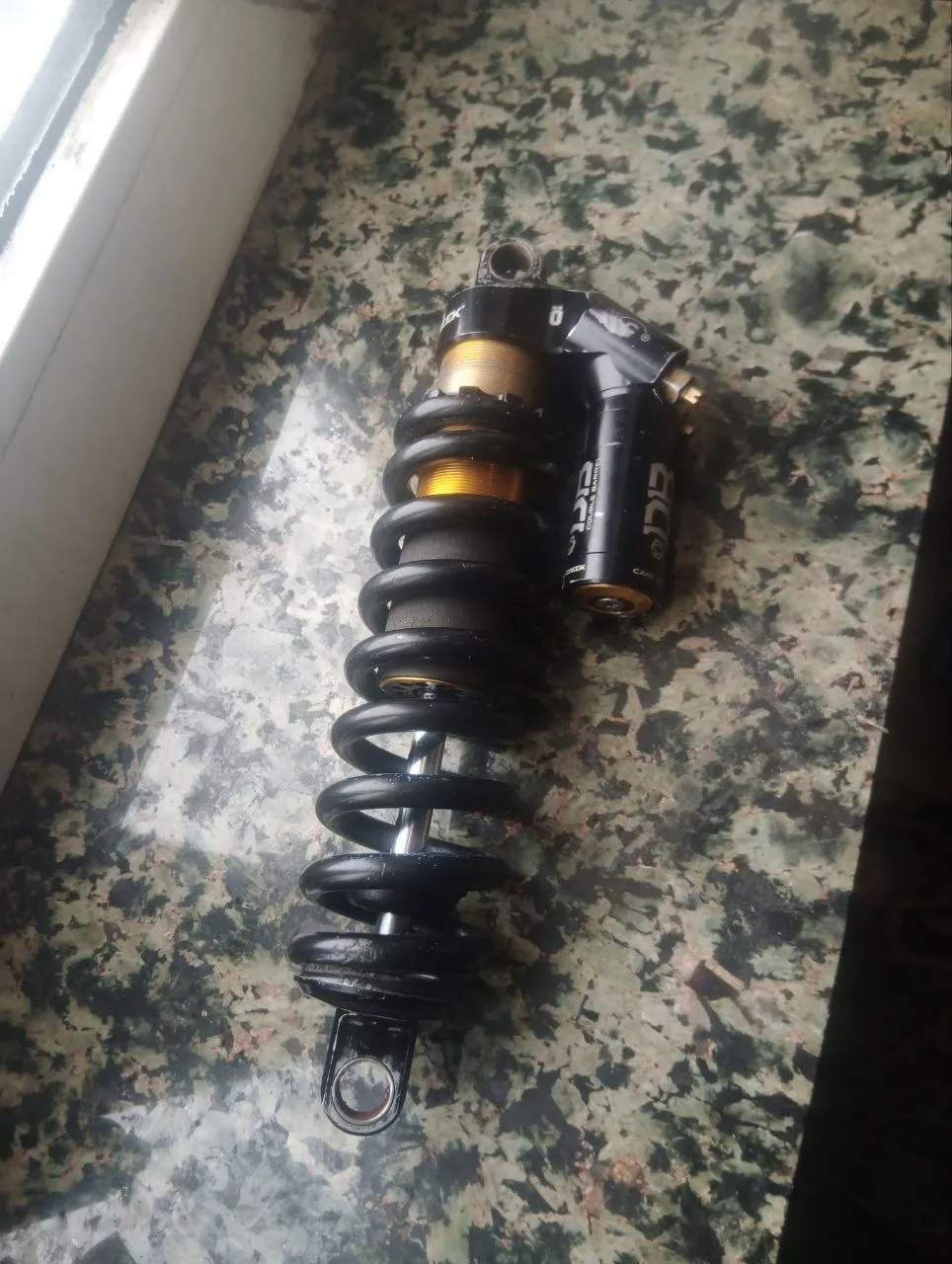 Амортизатор Cane Creek Double Barrel DB фото 3