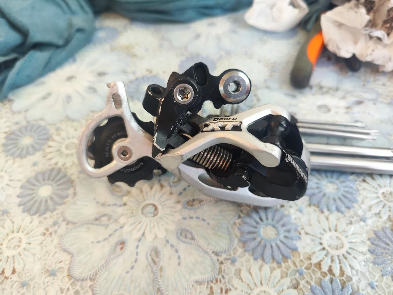 Shimano Deore XT RD-M772 перемикач задній 9 швидкостей фото 1