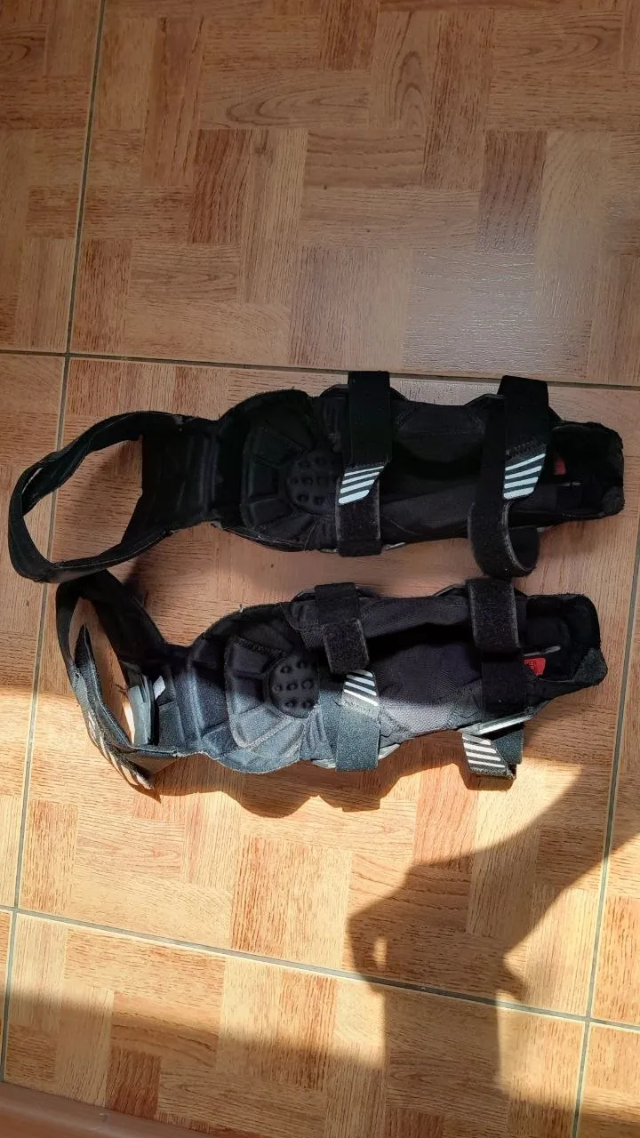 Налокітники FOX TITAN RACE L/XL фото 5