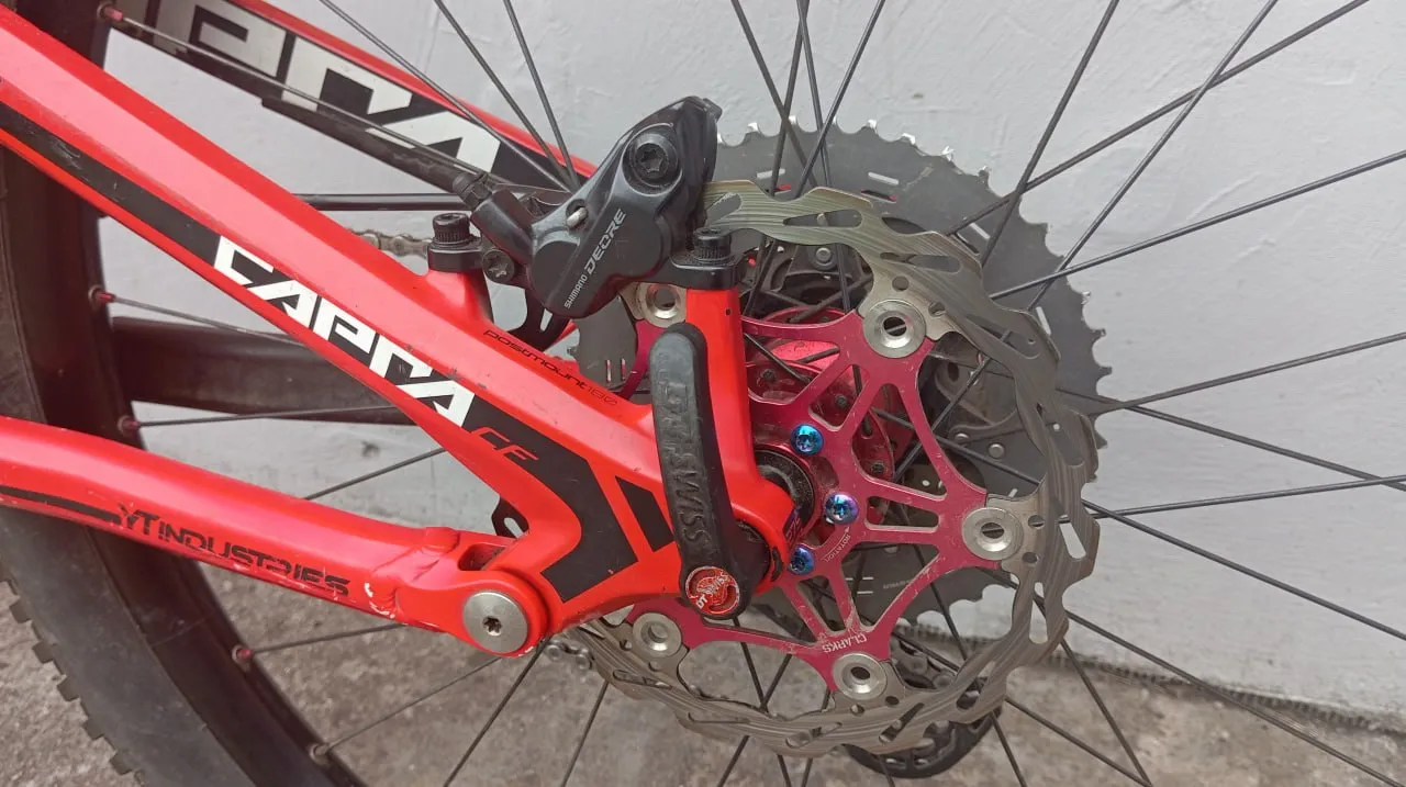 Карбоновий ендуро YT Industries Capra CF 27.5" S фото 9