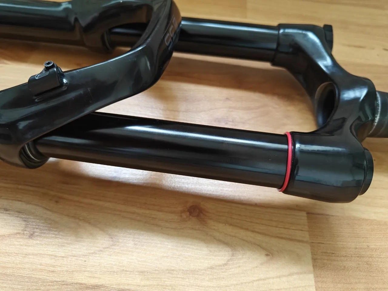 Вилка RockShox 35 Gold RL 29" DebonAir Tapered Boost фото 8
