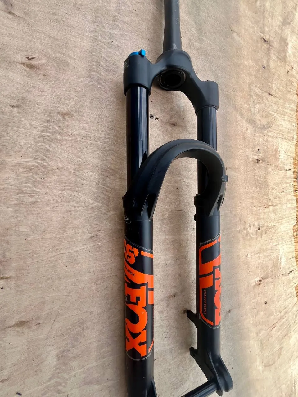 Fox 38 Performance 2022 вилка 180 mm фото 3