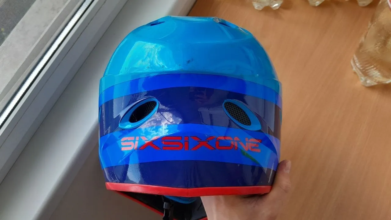 Шолом SixSixOne Comp Bolt fullface фото 4