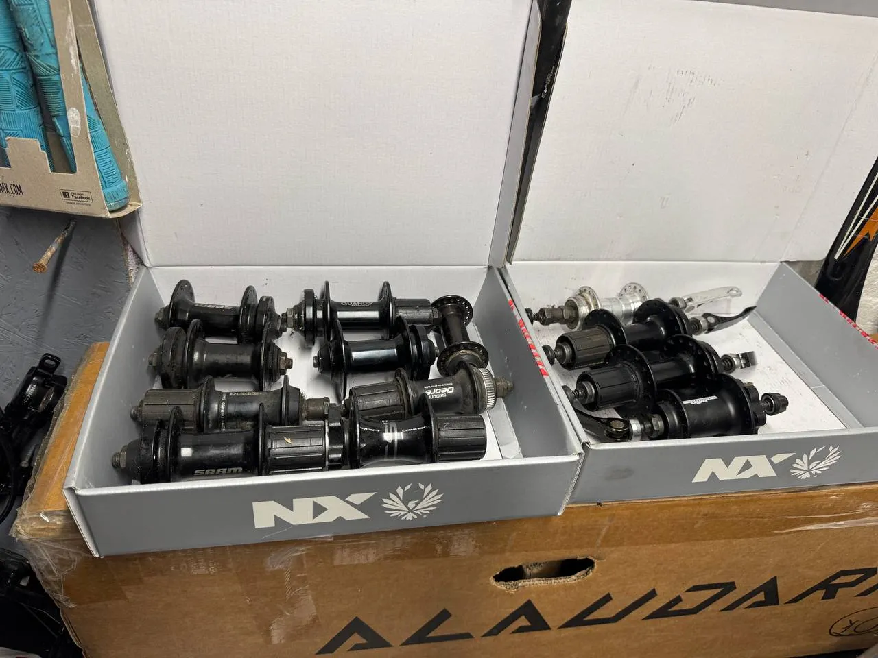 Втулки касети та передні на ексцентрику Sram Shimano фото 1