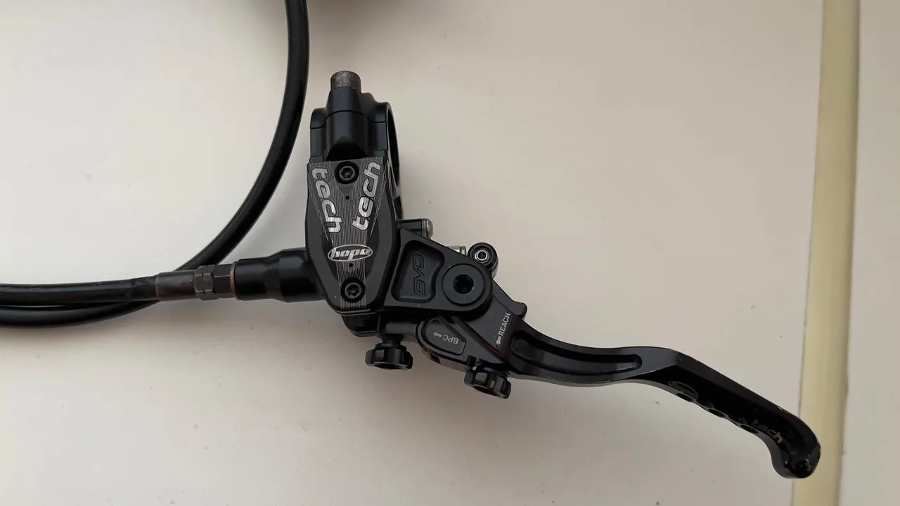 Гальма Hope Tech Evo V4 4 поршневі фото 9