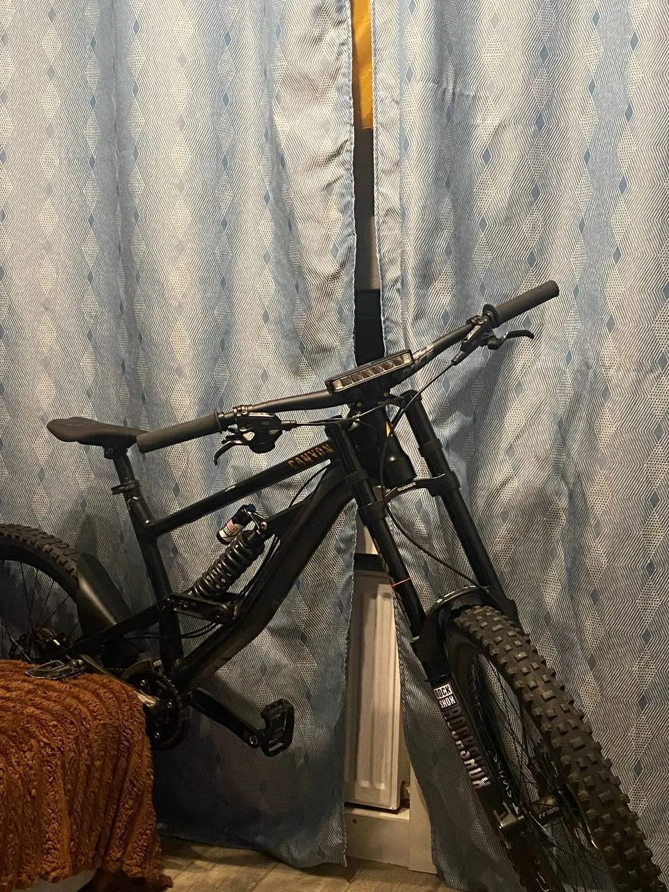 Canyon Torque DHX 2016 фото 3