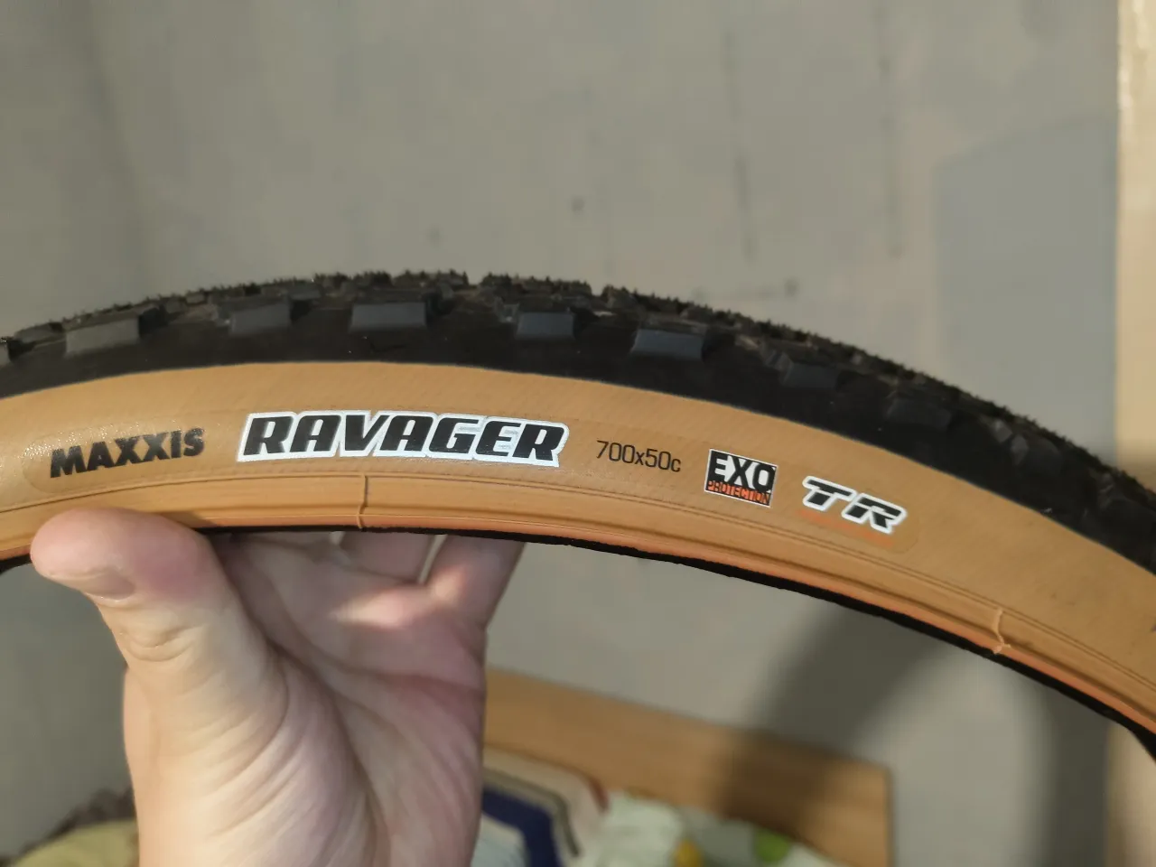 Покришка Maxxis Ravager EXO 700x50C TR фото 1