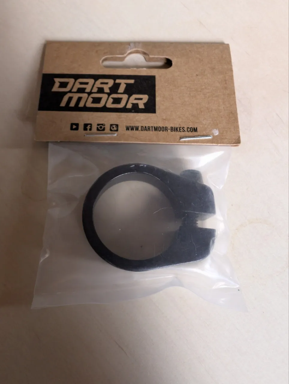 Хомут Dartmoor Spin Bolt 31.8mm на 34.9mm фото 1