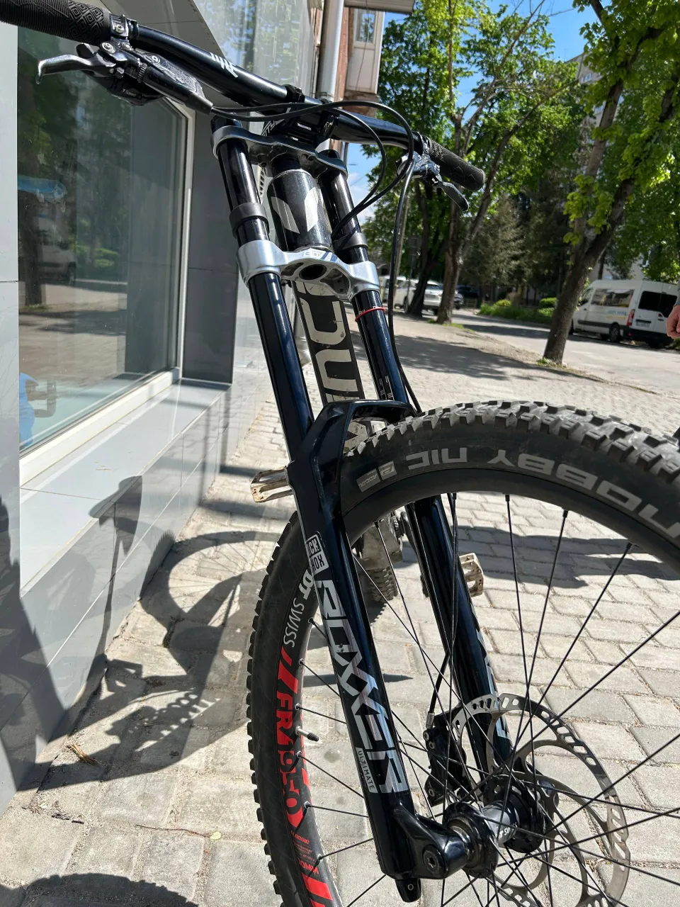 Вилка Rock Shox Boxxer Ultimate 29 фото 4