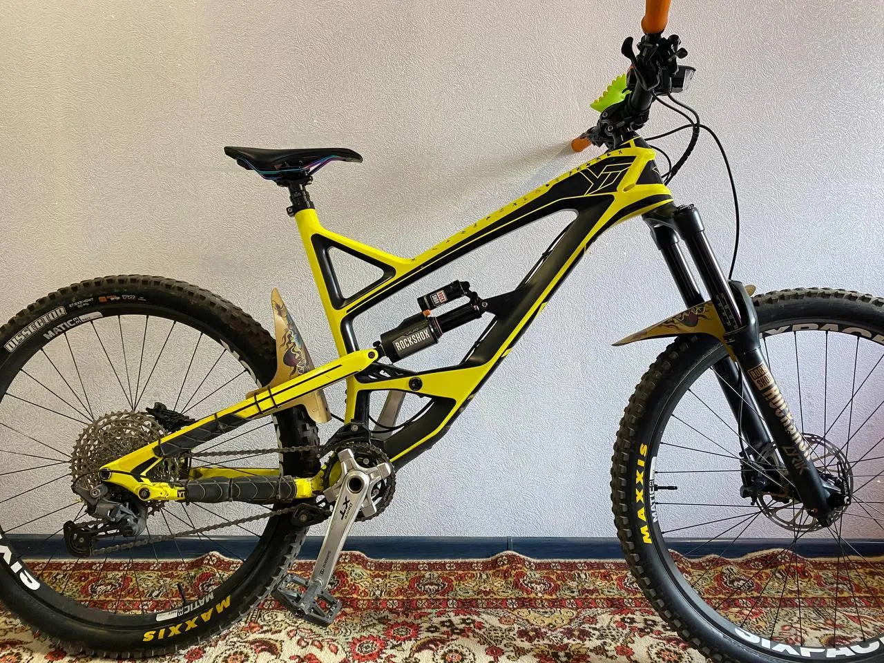 YT Capra Carbon 27.5 XL фото 1