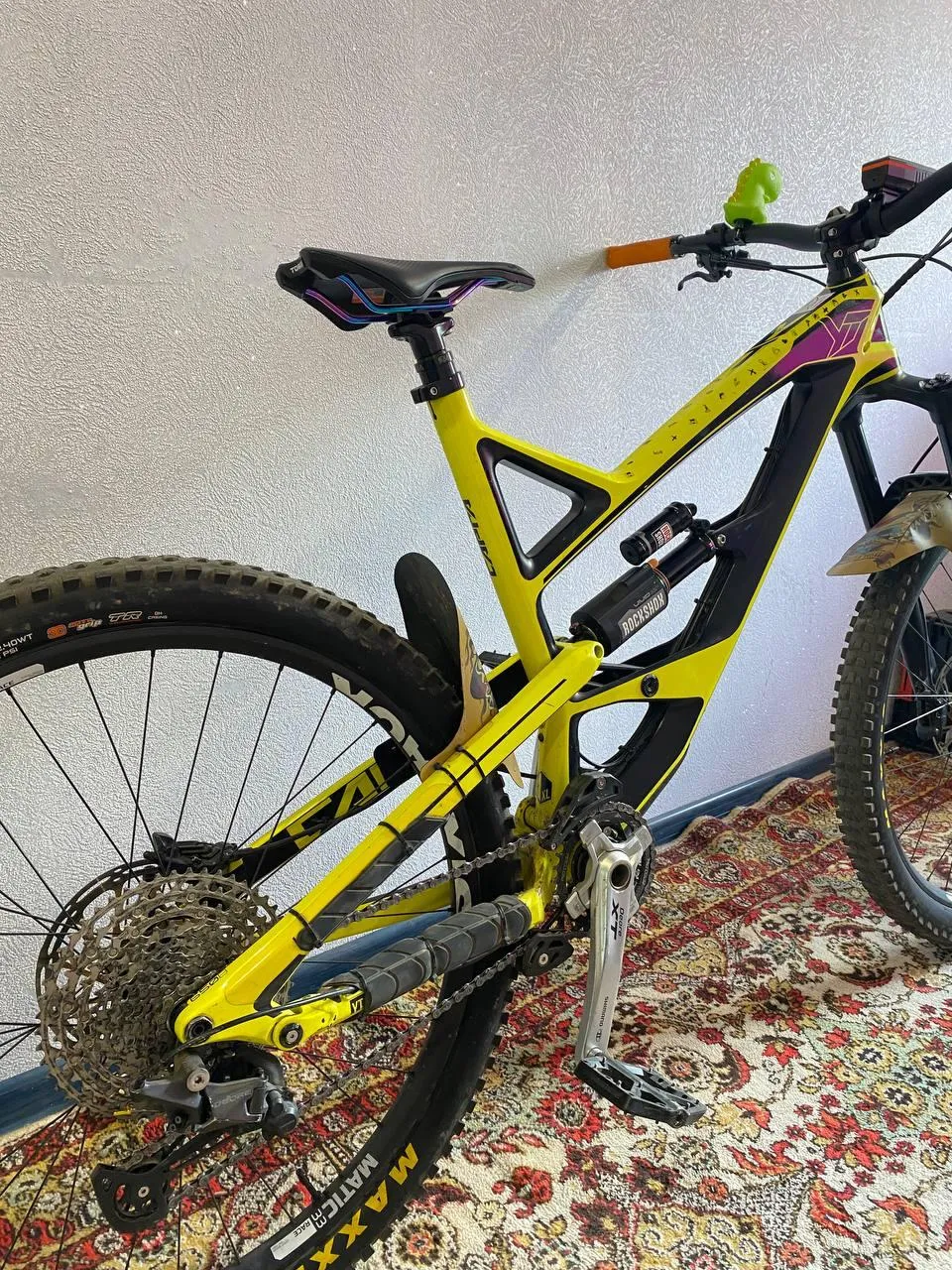 YT Capra Carbon 27.5 XL фото 2