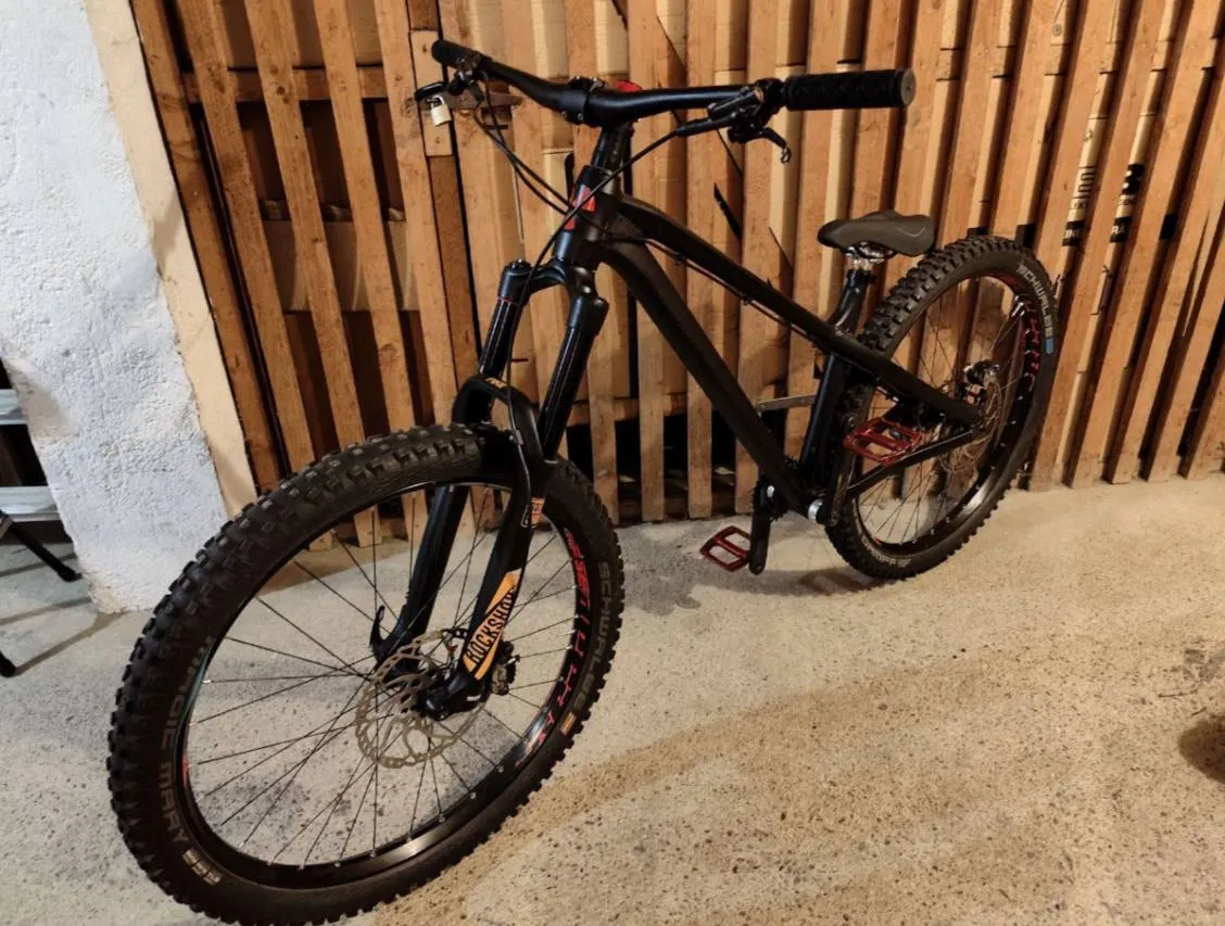 Велосипед Nukeproof 27.5 M/L Rock Shox Pike Shimano Saint фото 1