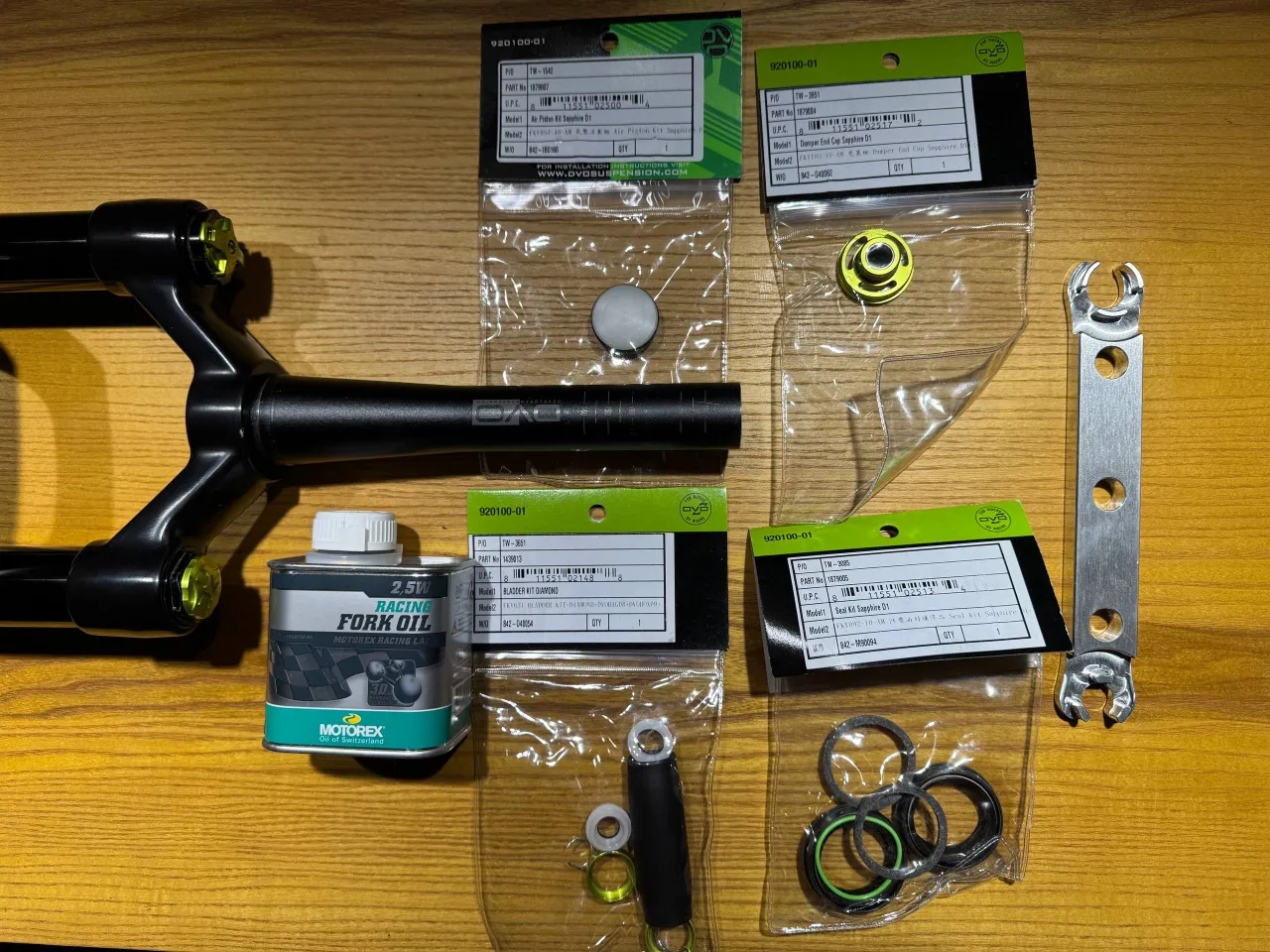 Вилка DVO Sapphire D1 29 140mm boost фото 8