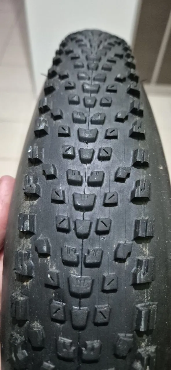 Покришка Maxxis REKON RACE 27.5x2.35 фото 2