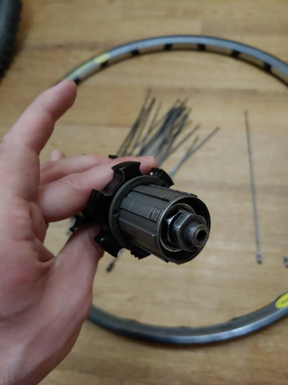Задня втулка Mavic Crosstrail + спиці + обід фото 5