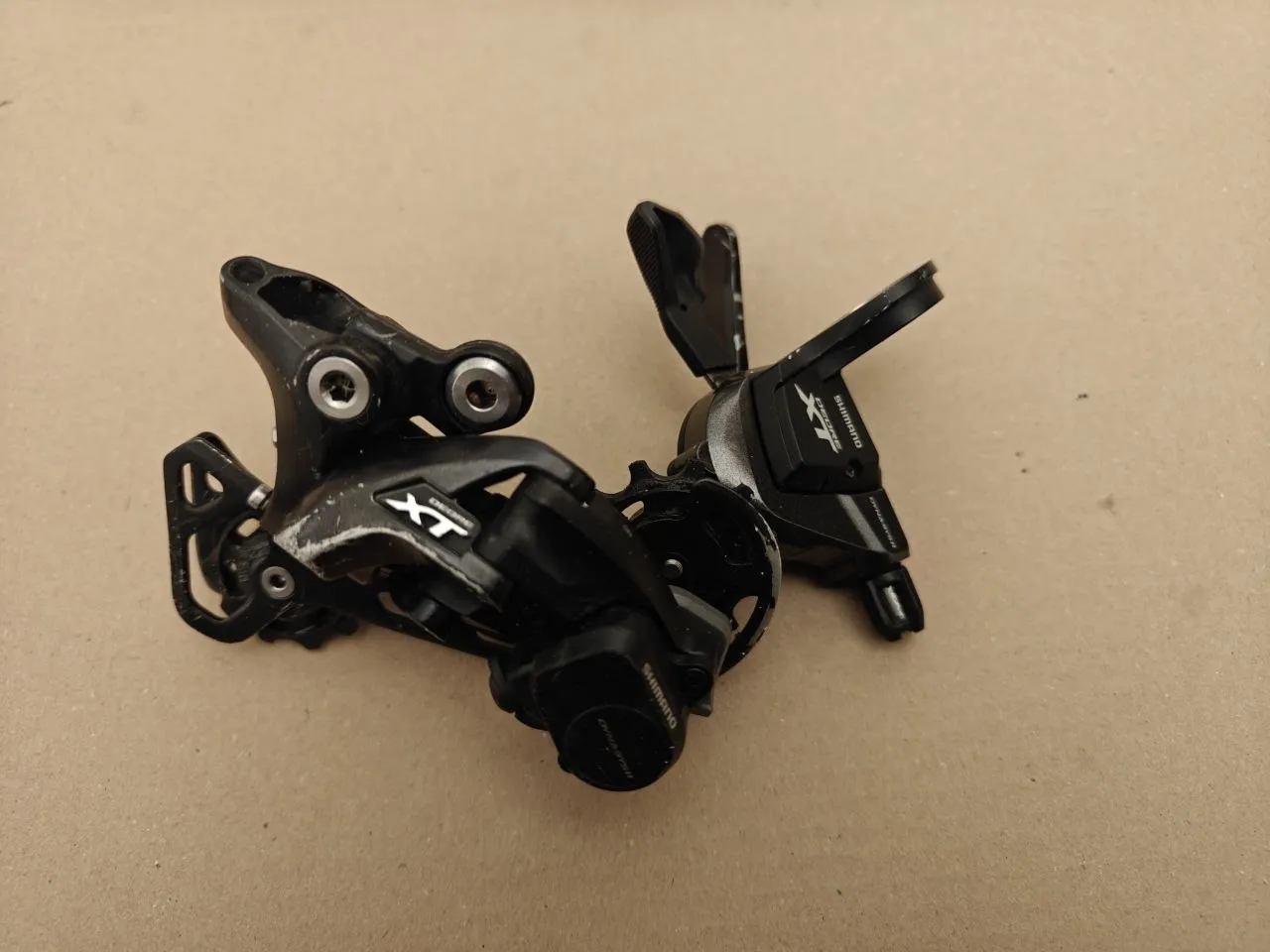 Shimano Deore XT перекидка RD-M8000 + манетка SL-M8000 на 11 фото 1