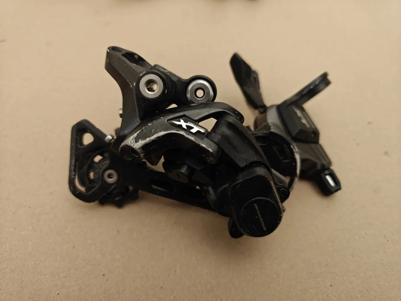 Shimano Deore XT перекидка RD-M8000 + манетка SL-M8000 на 11 фото 2