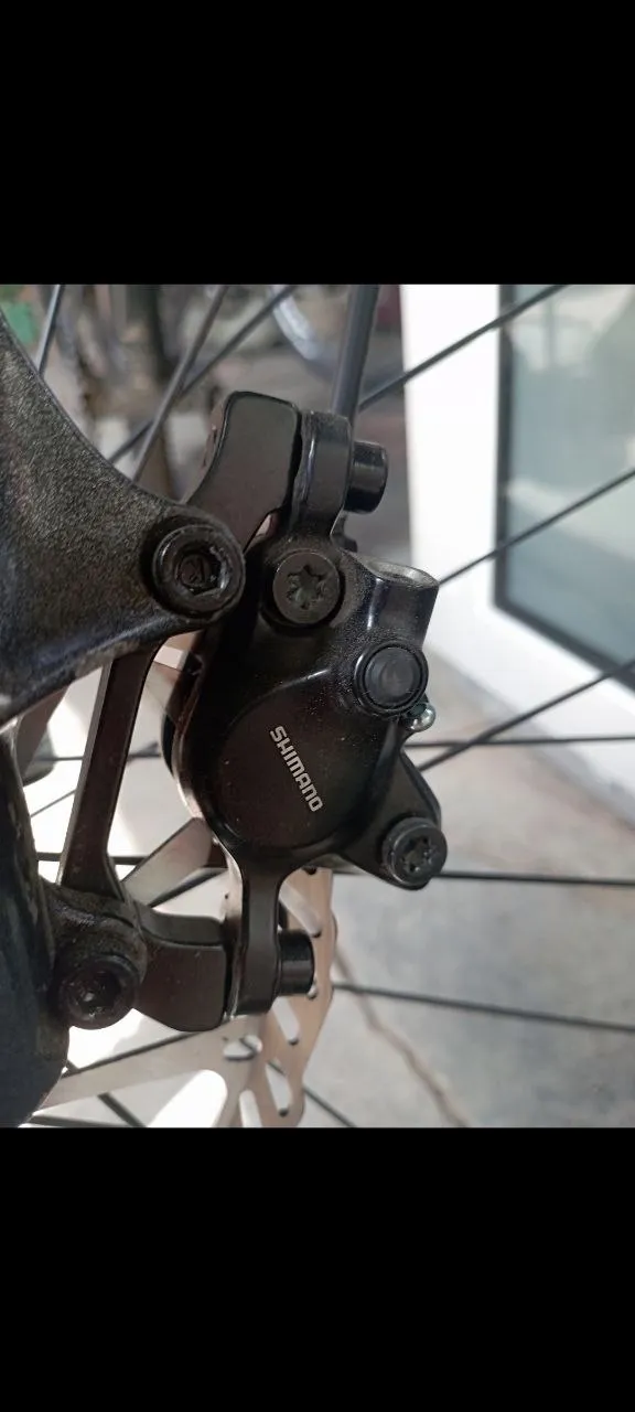 Shimano MT 200 задній гальмо фото 3