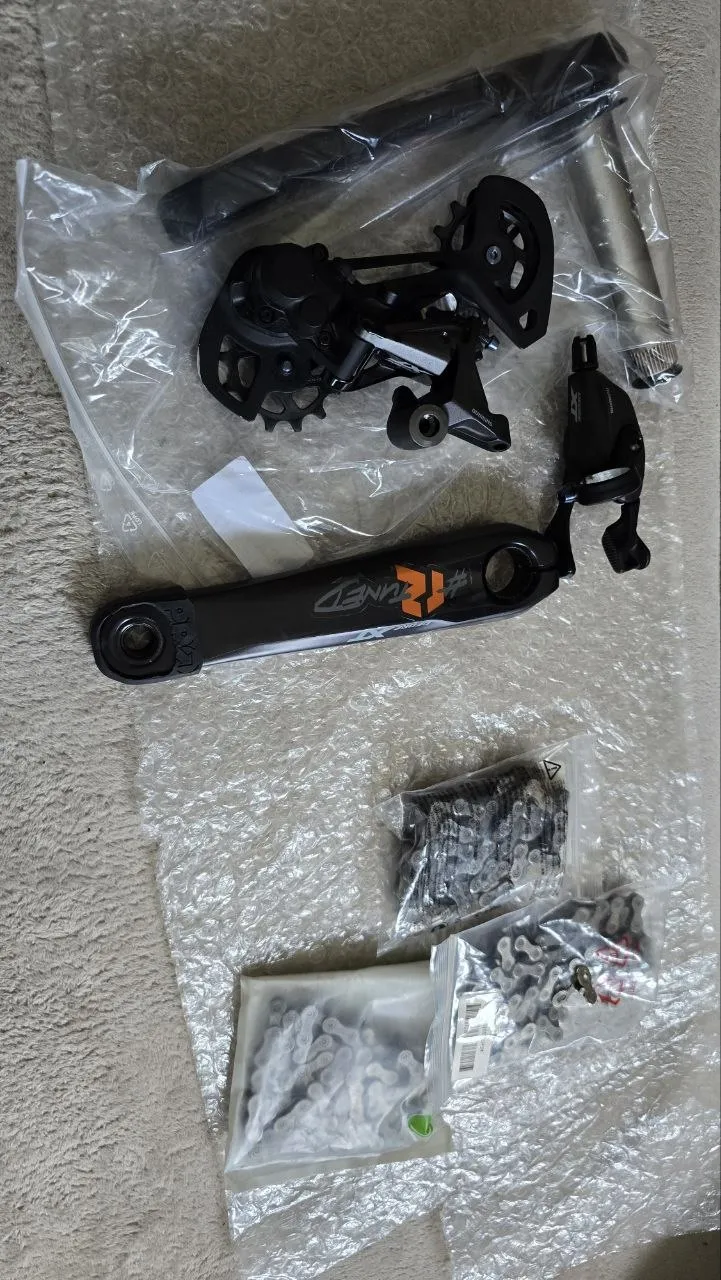 Групсет Shimano Deore XT + ланцюги фото 2