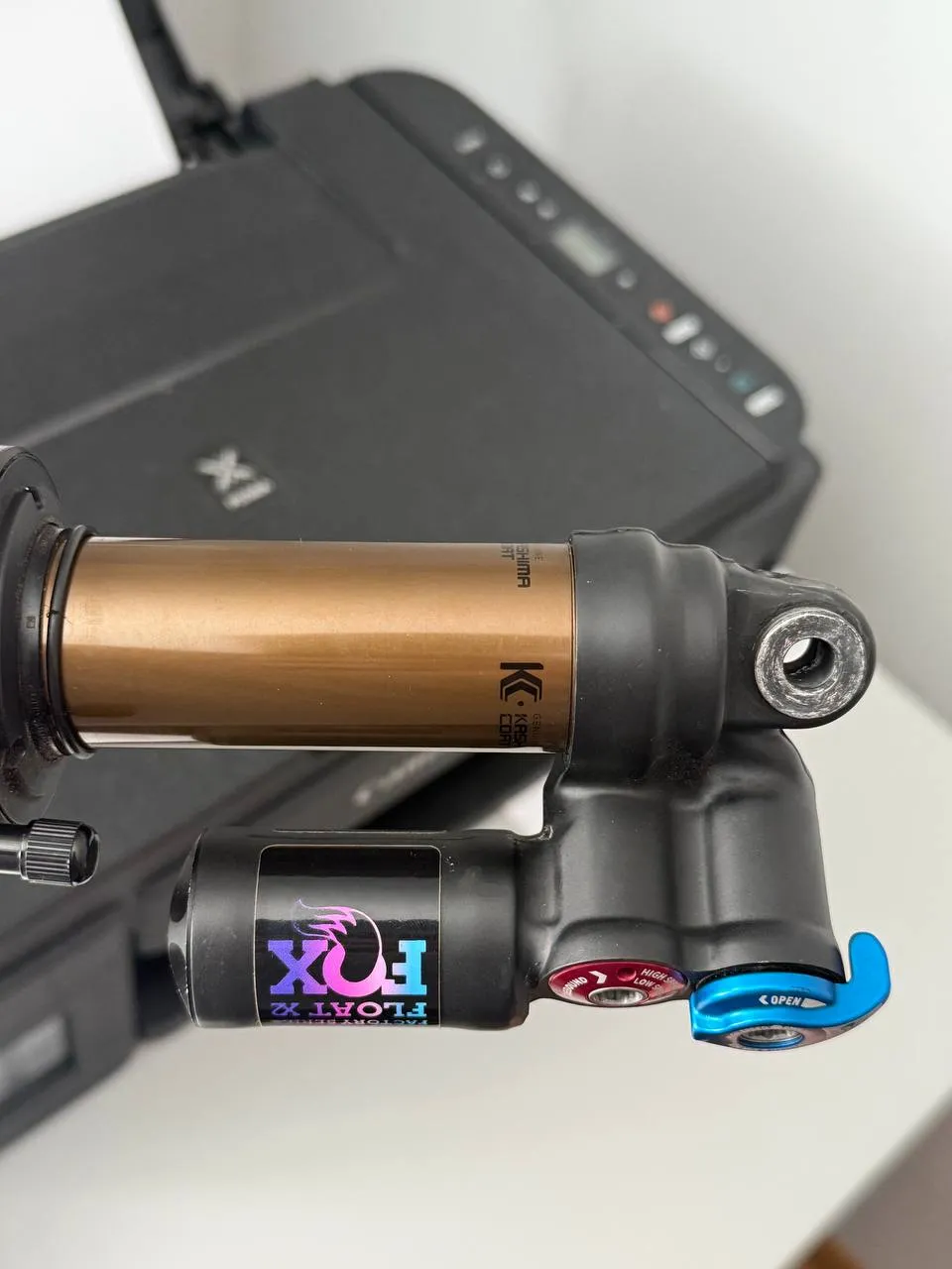 Амортизатор Fox Float X2 Factory Kashima фото 2