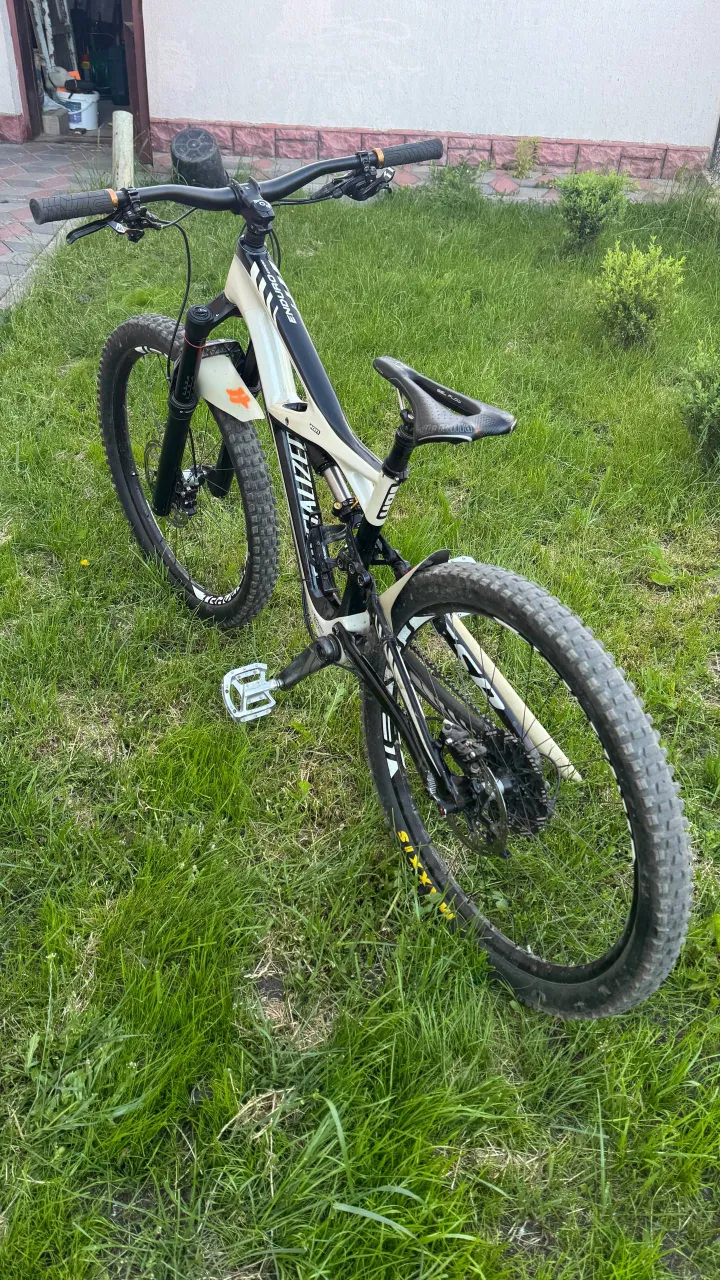 Specialized Enduro Expert Carbon 27.5 з повним апгрейдом 2015 фото 4