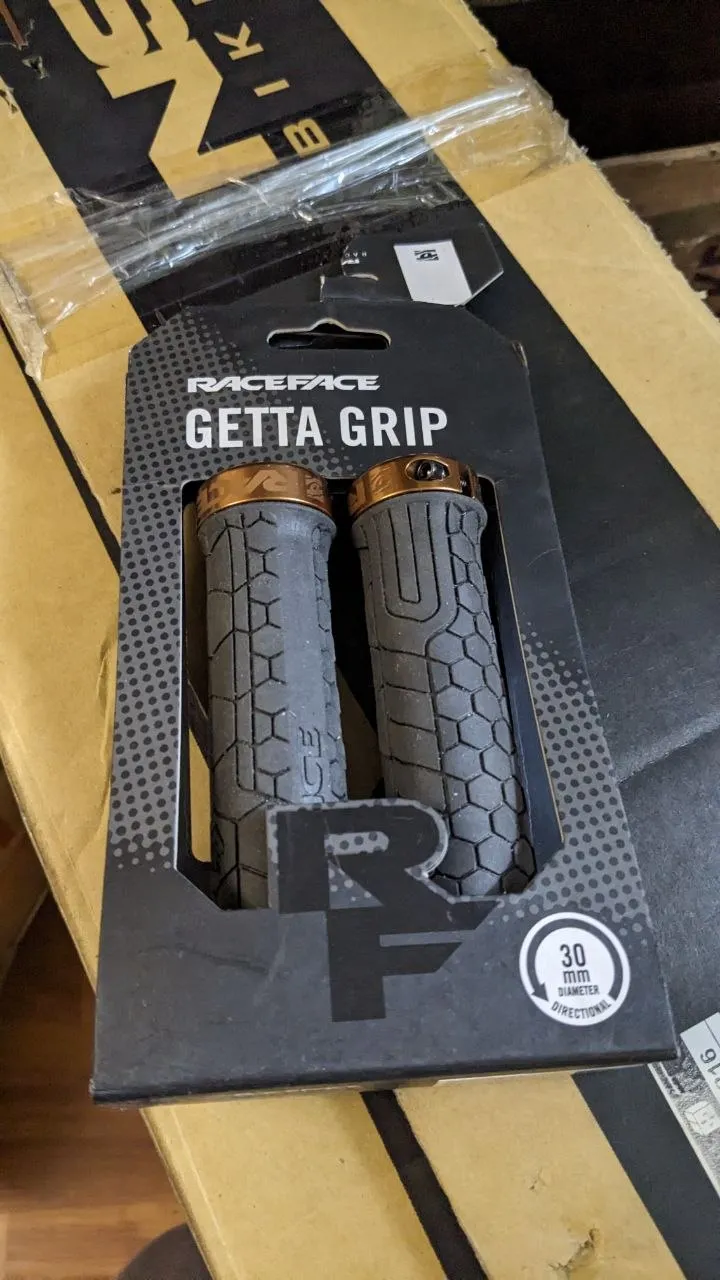 Rock Shox Pike + колесо 26 + амортизатор + шатуни та ін. фото 8