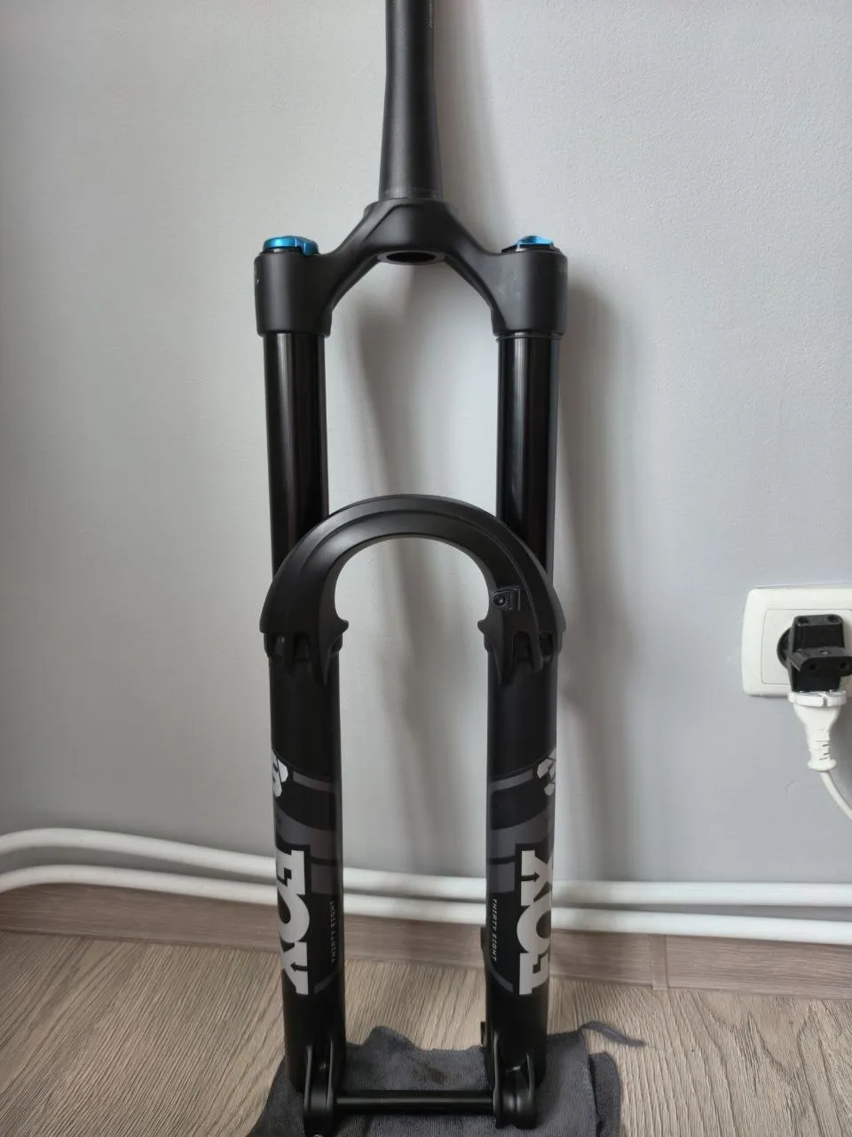 Вилка Fox 38 Performance Grip 170 mm фото 1