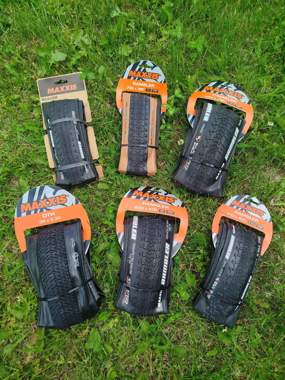 Покришки Maxxis Ikon, DTH, Holy Roller та ін. фото 6