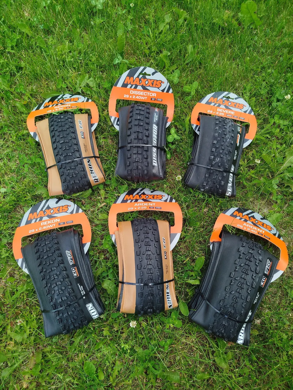 Покришки Maxxis Ikon, DTH, Holy Roller та ін. фото 7