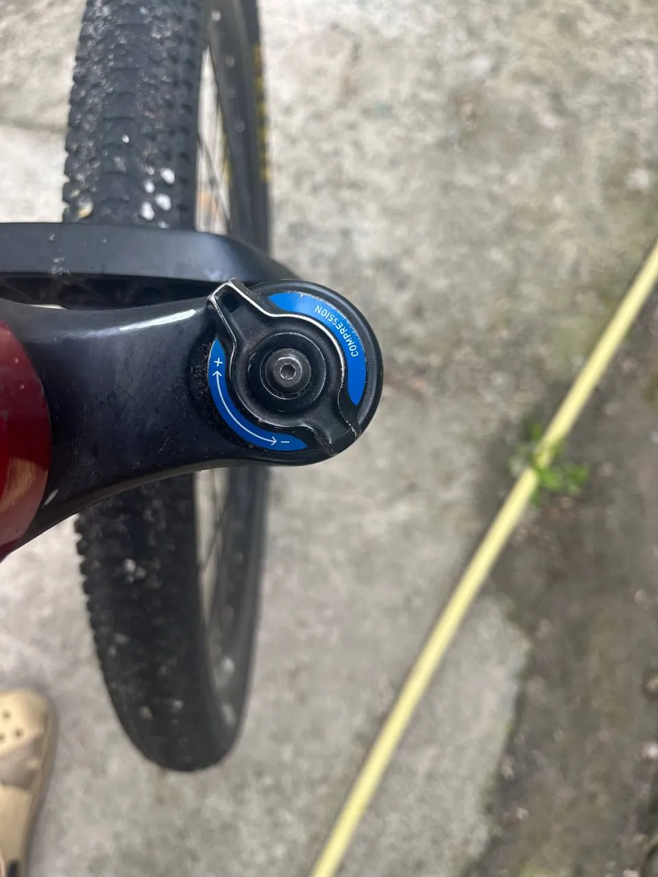 Rock Shox Revolution вилка 90mm 2020 фото 2