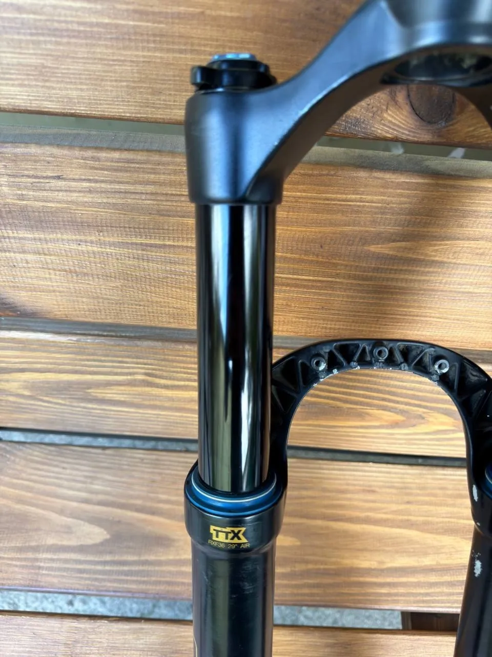 Öhlins RXF 36 M.1 29" вилка фото 3