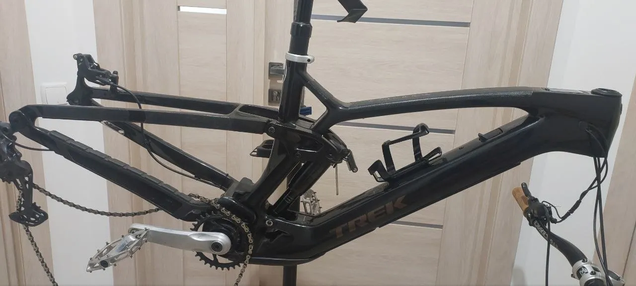 Рама Trek Fuel EX E Full Carbon OCLV 2024 фото 1
