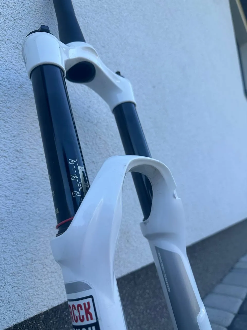 Rock Shox Pike RCT3 27.5 вилка фото 3