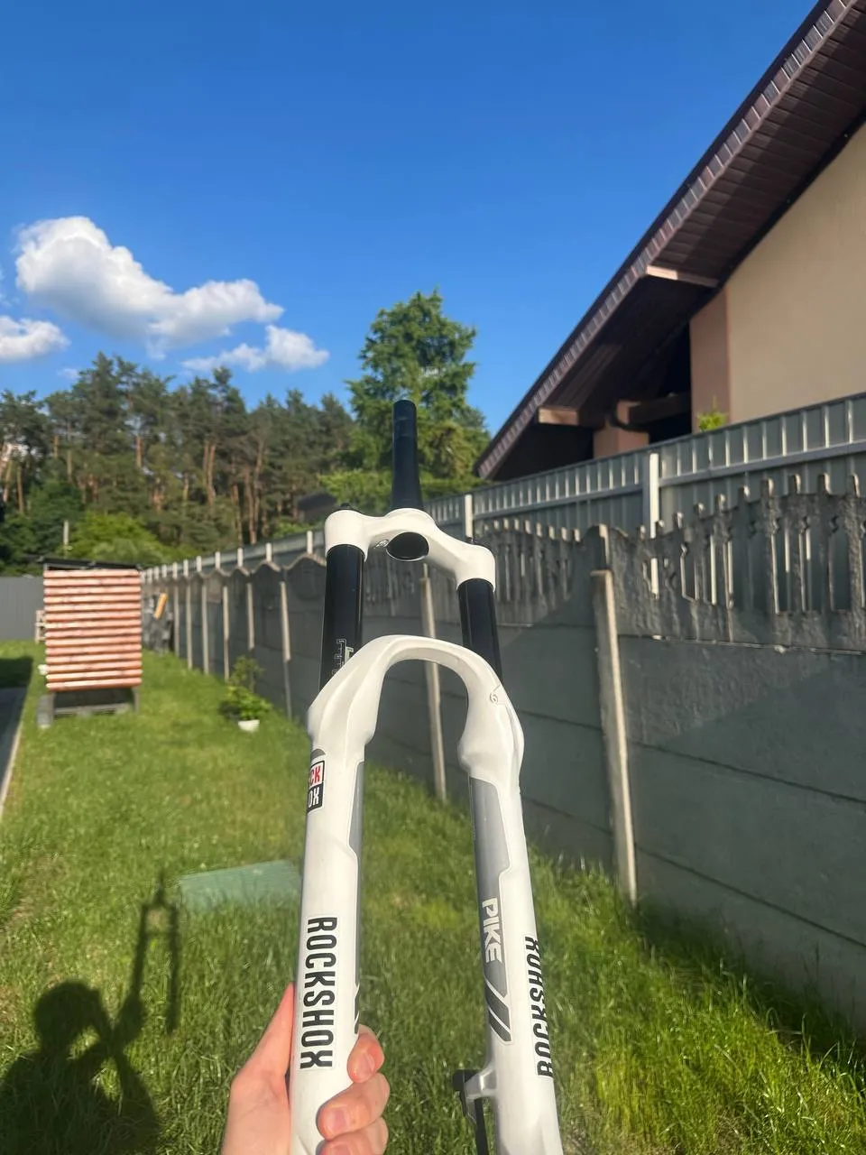 Rock Shox Pike RCT3 27.5 вилка фото 1