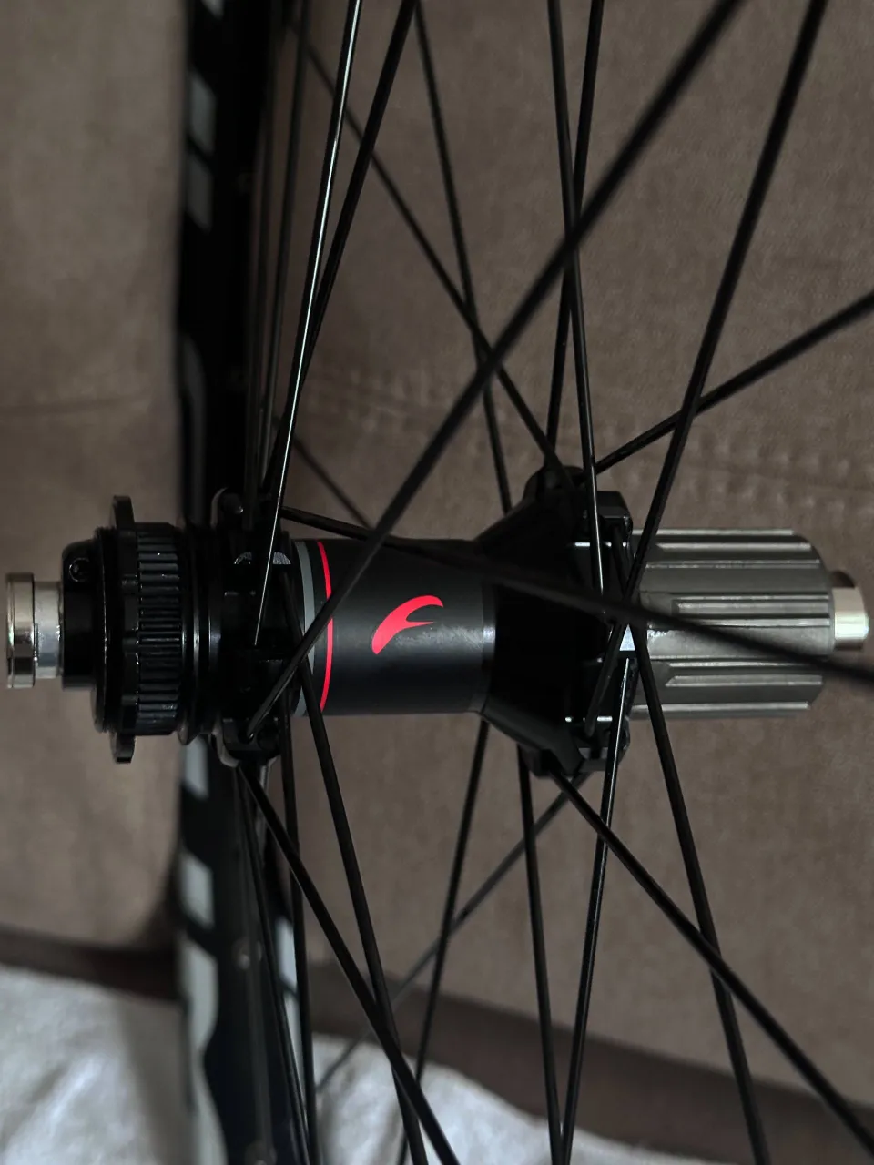 Колесо Fulcrum E-Fire 27.5 centerlock фото 4