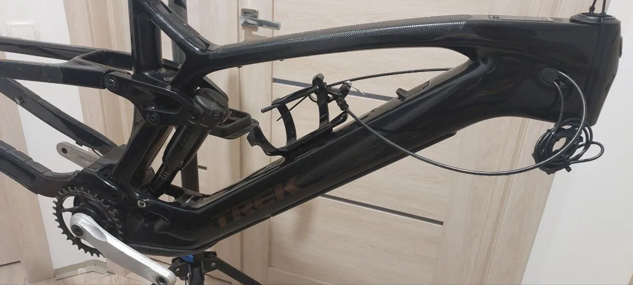 Рама Trek Fuel EX E Full Carbon OCLV + електрокомпоненти фото 2
