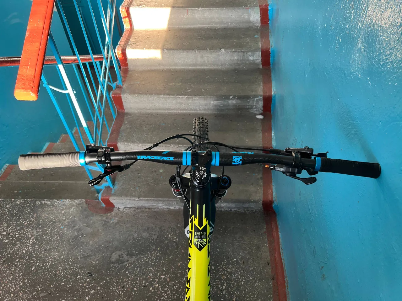 Commencal Meta AM V4 27.5 2017 фото 3