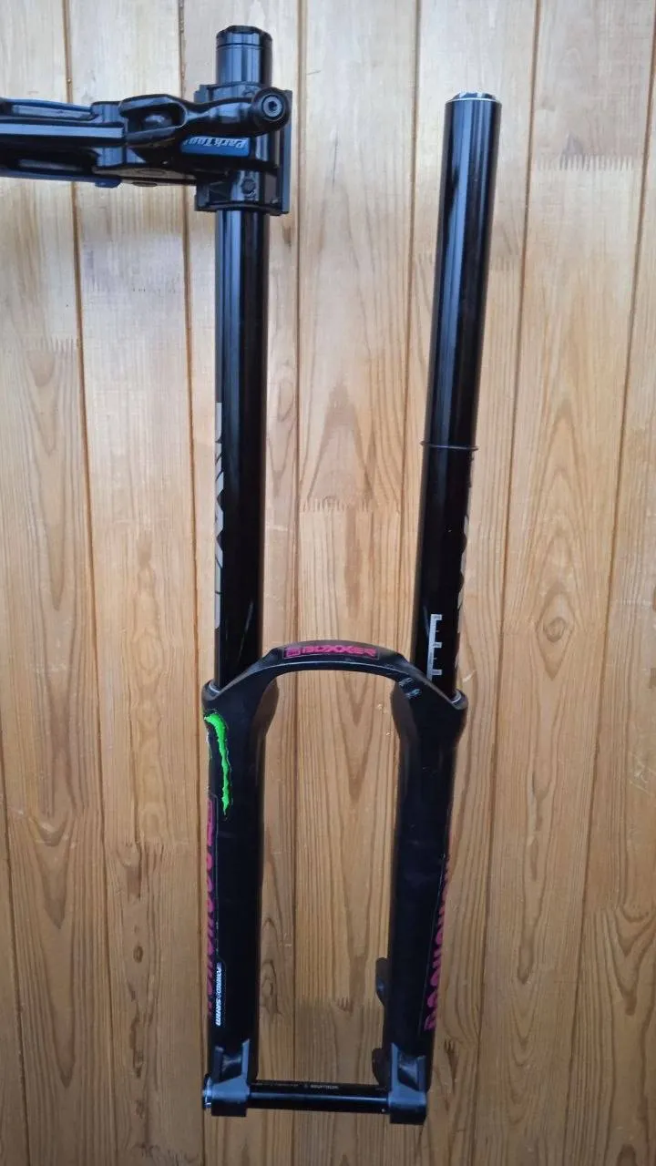 RockShox Boxxer вилка 2018 фото 3