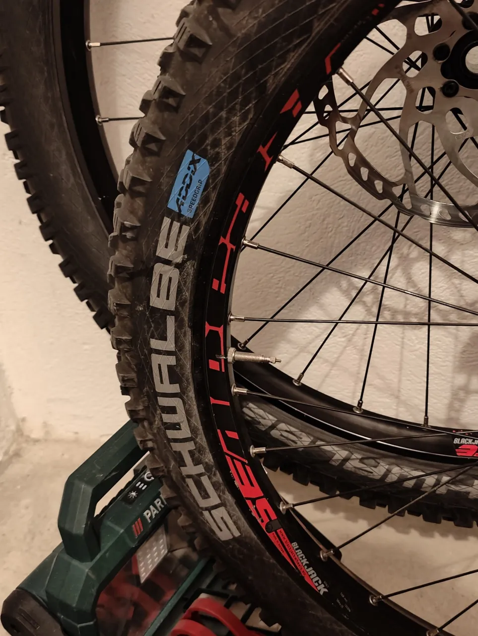 Nuckproof Dirt Enduro 27.5 рама M фото 5