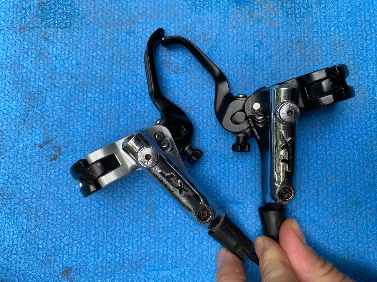 Гальма Shimano XT BL-M785-B фото 1