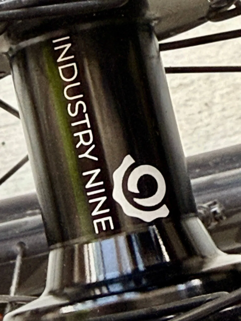 Колеса Industry Nine 1/1 + Race Face ARC 30 HD Offset фото 7