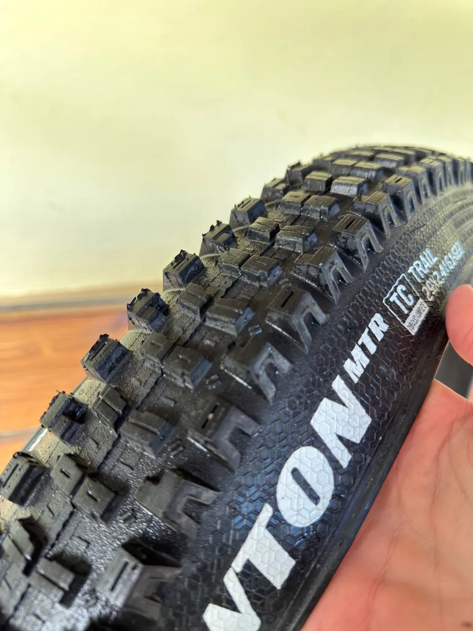 Покришка Goodyear Newton MTR Trail 29x2.4 фото 1