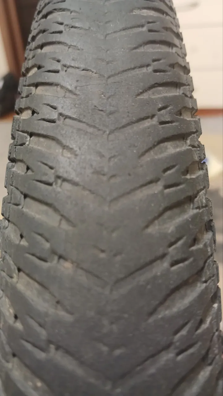 Maxxis DTH 26x2.15 фото 2
