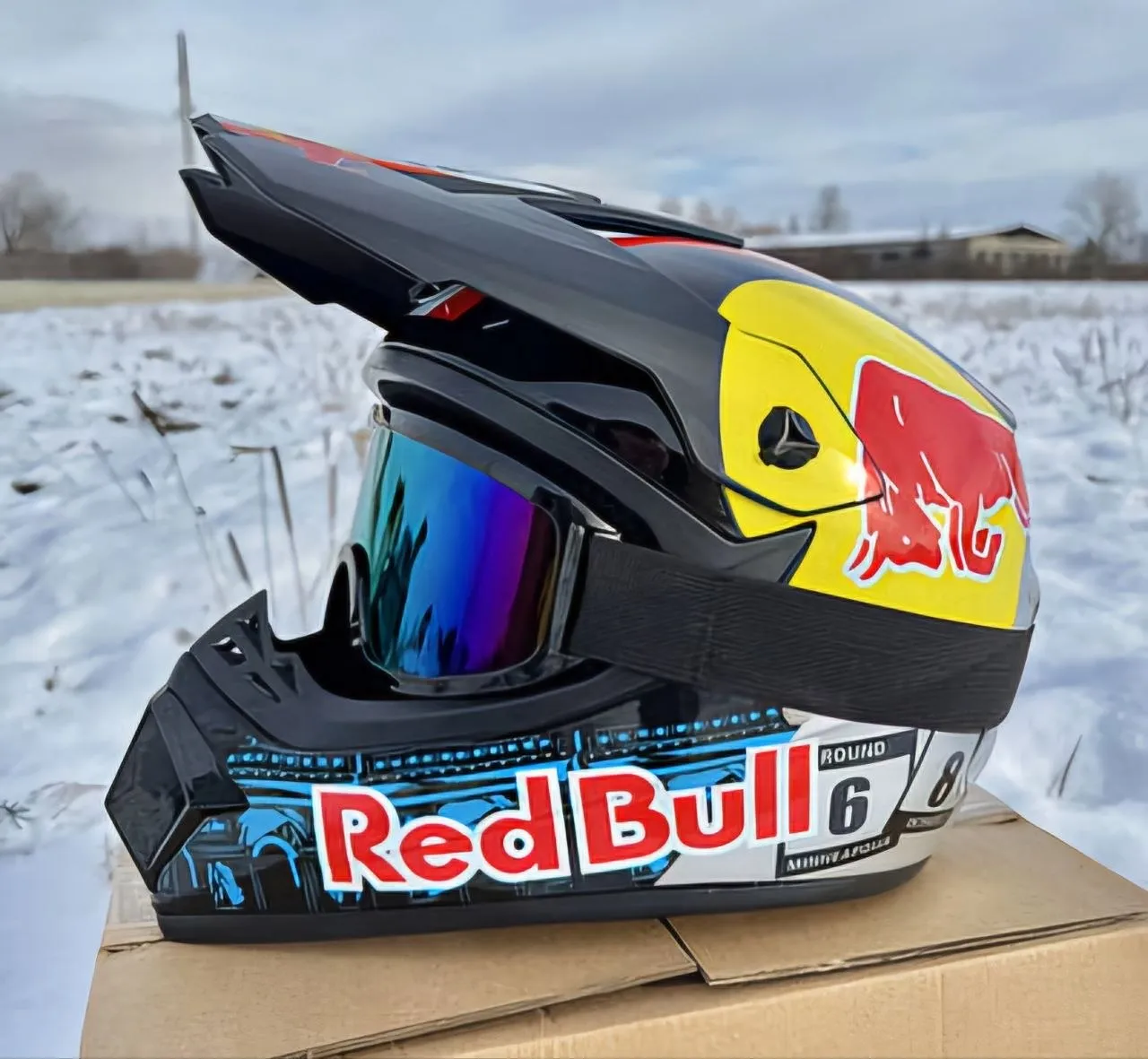 Шолом Red Bull M фото 1