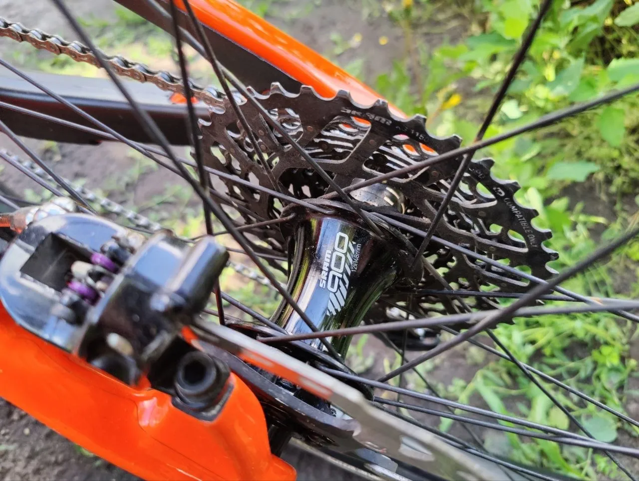 Intense Carbine 29 карбон RockShox Lyrik Ultimate фото 5