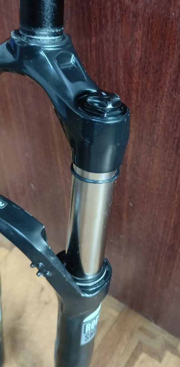 Rock Shox Recon Silver TK Solo Air 9mm 26" вилка фото 9